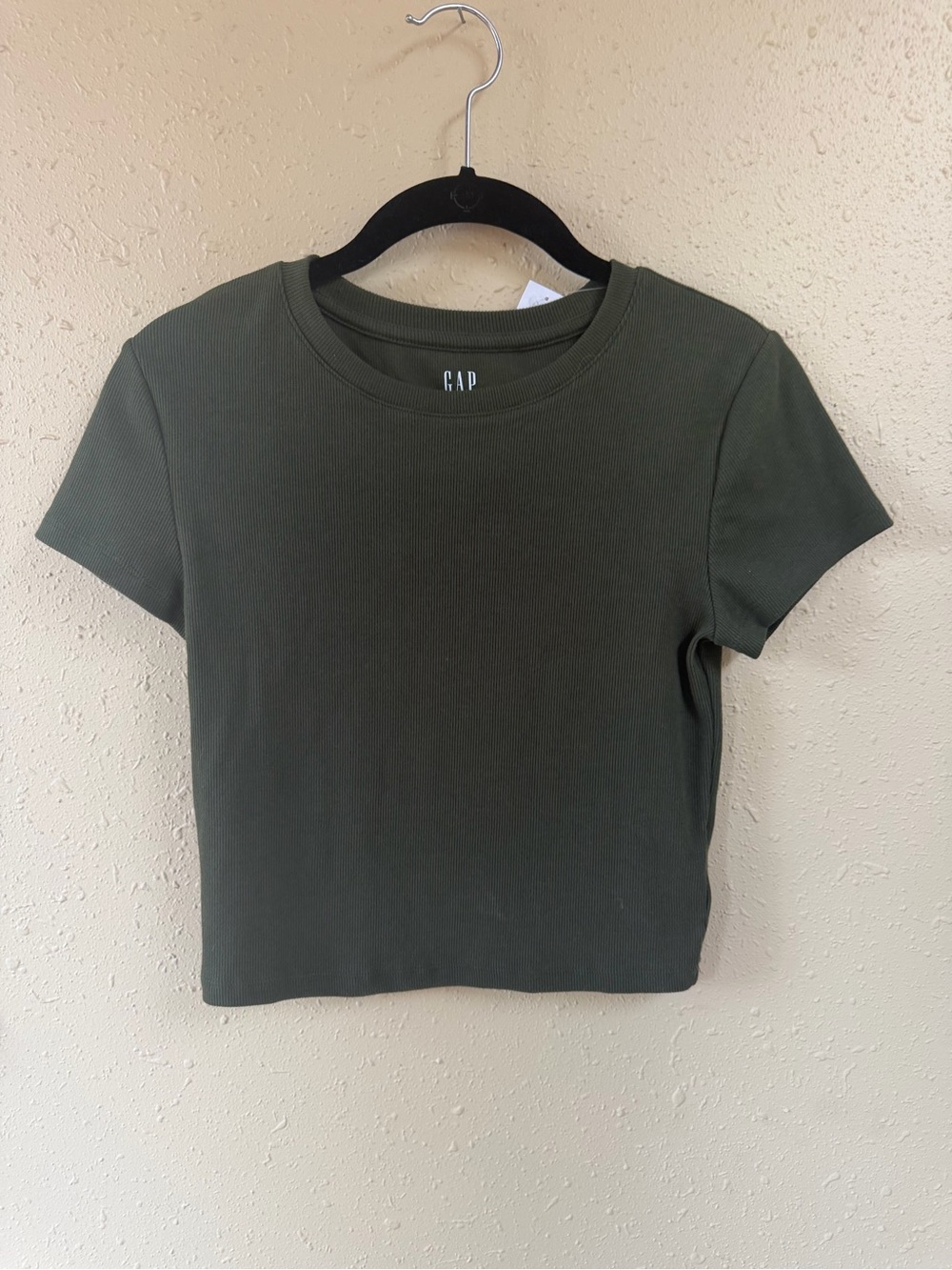 GAP Olive Ribbed Crewneck Crop Tee NWT